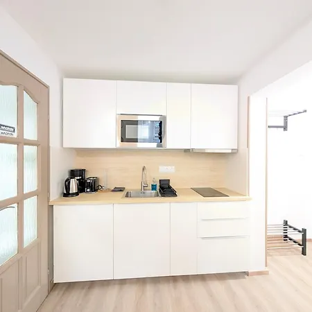 Rumbach 1 * بودابست